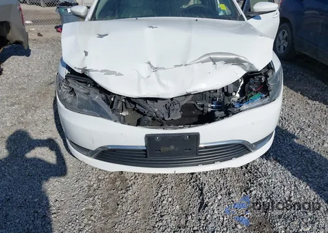 2015 Chrysler 200 Limited from USA, damaged, VIN 1C3CCCAB6FN652577